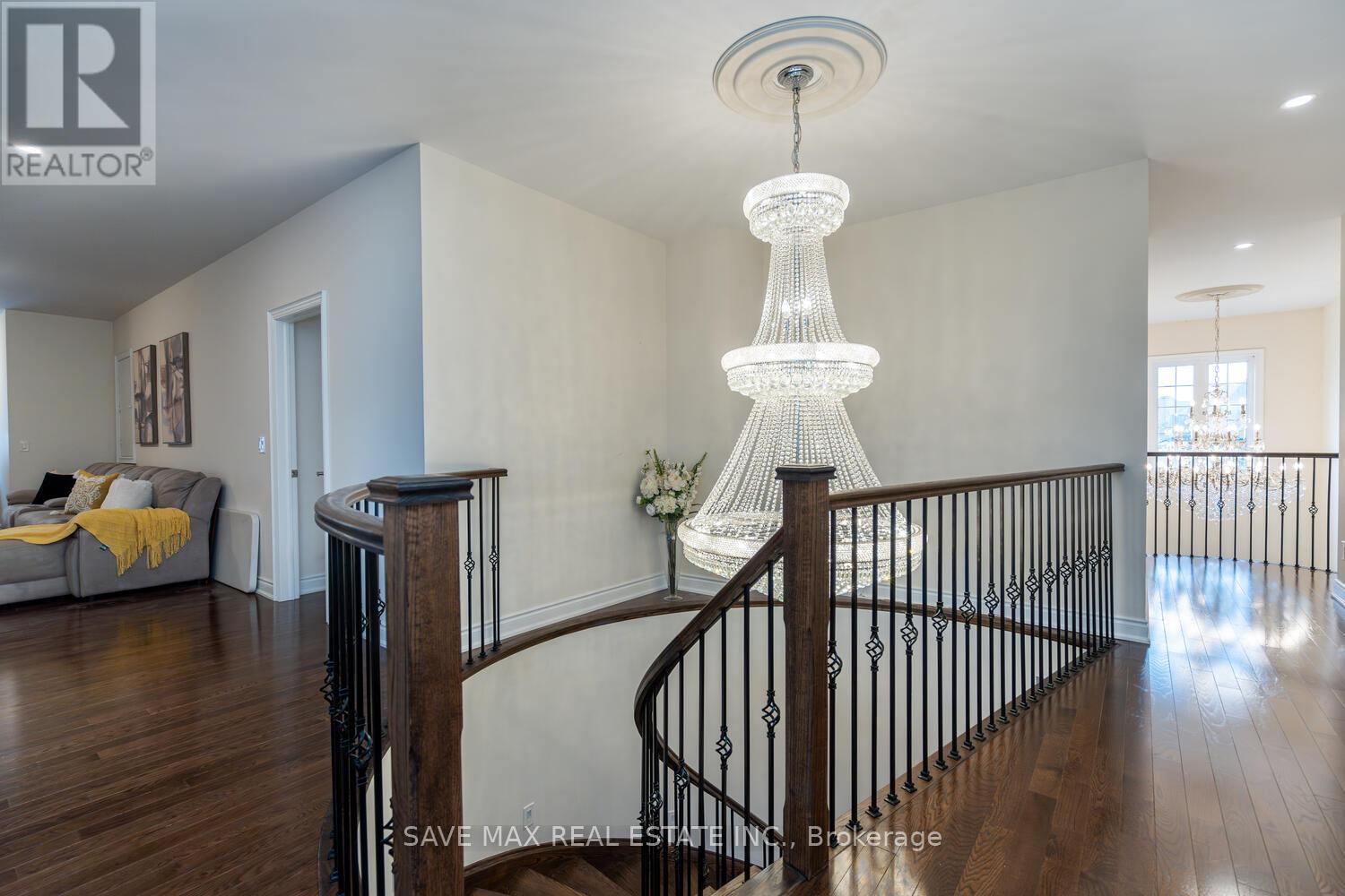 16 Layton Street, Brampton, Ontario  L6P 4H4 - Photo 23 - W10430051