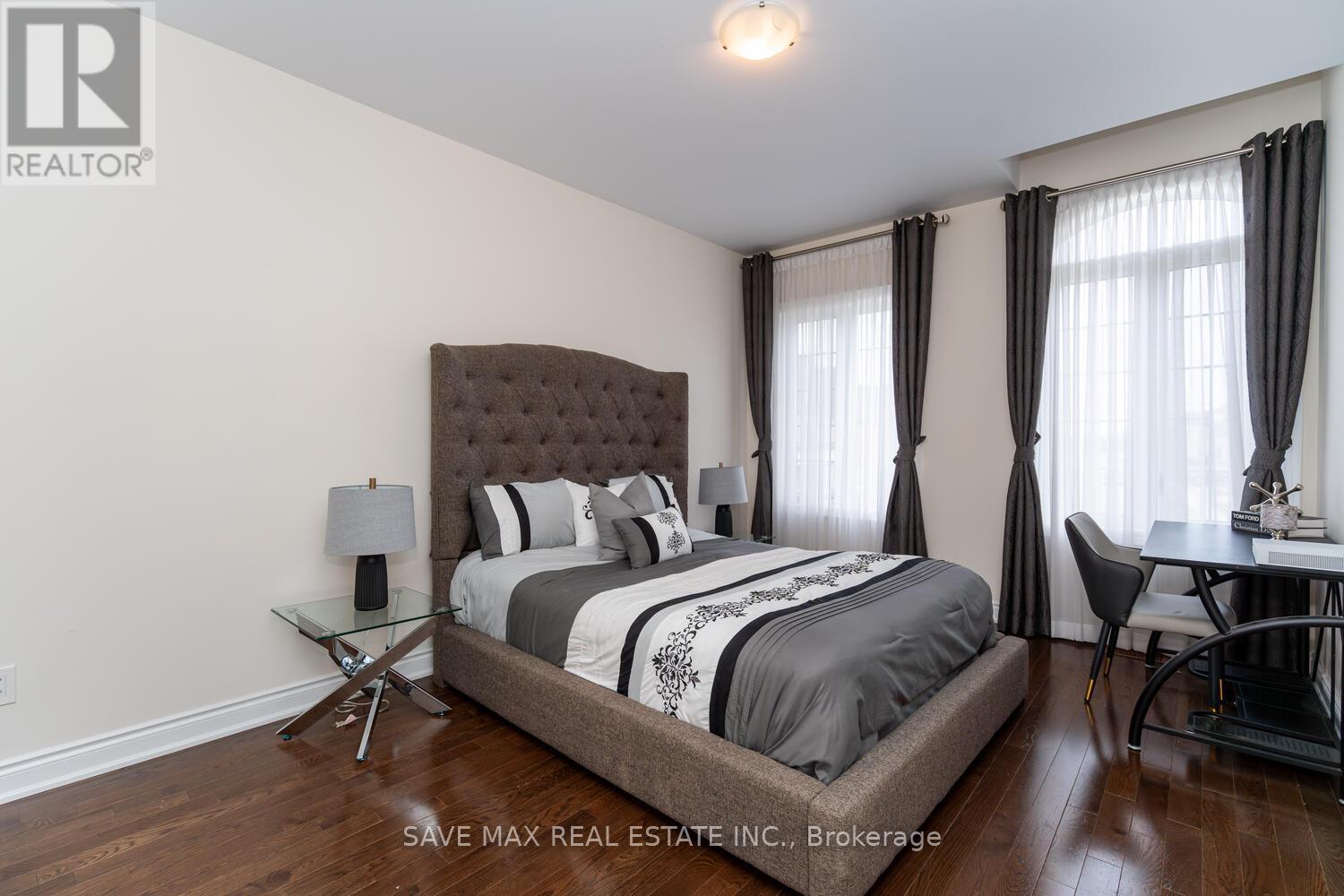16 Layton Street, Brampton, Ontario  L6P 4H4 - Photo 34 - W10430051