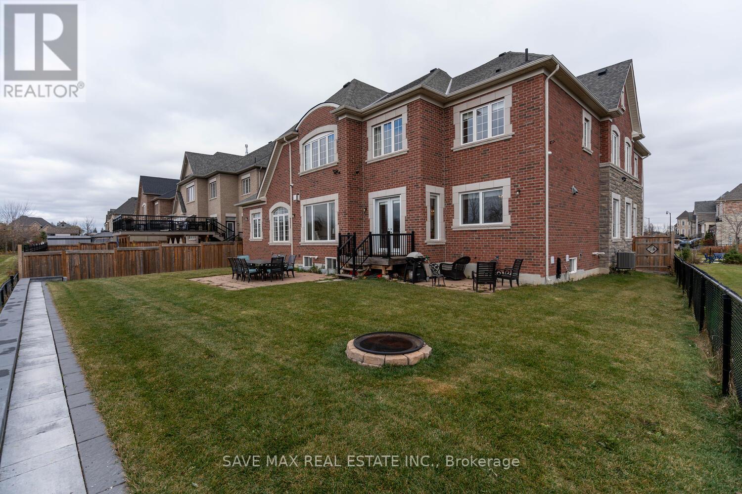 16 Layton Street, Brampton, Ontario  L6P 4H4 - Photo 39 - W10430051