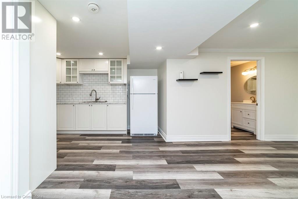 3215 Cemetery Road Unit# Lower, Hamilton, Ontario  L0R 1C0 - Photo 3 - 40678655