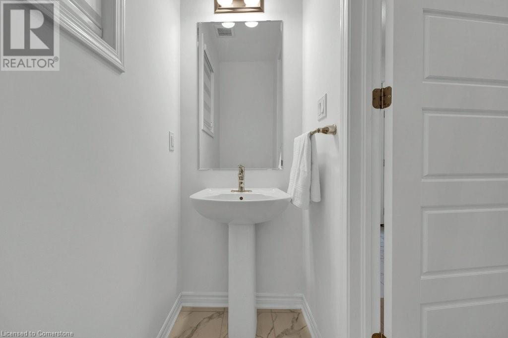 23 Sitler StreetKitchener, Ontario  N2R 0T2 - Photo 12 - 40678975