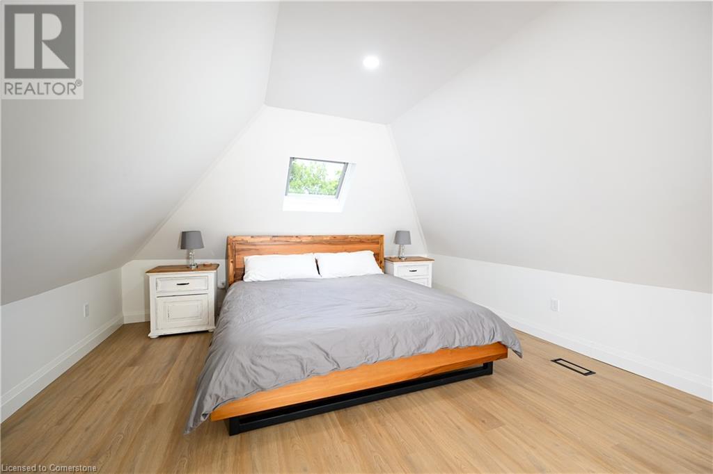 198 Dundurn Street S Unit# 2 (Upper), Hamilton, Ontario  L8P 4K3 - Photo 11 - 40678863