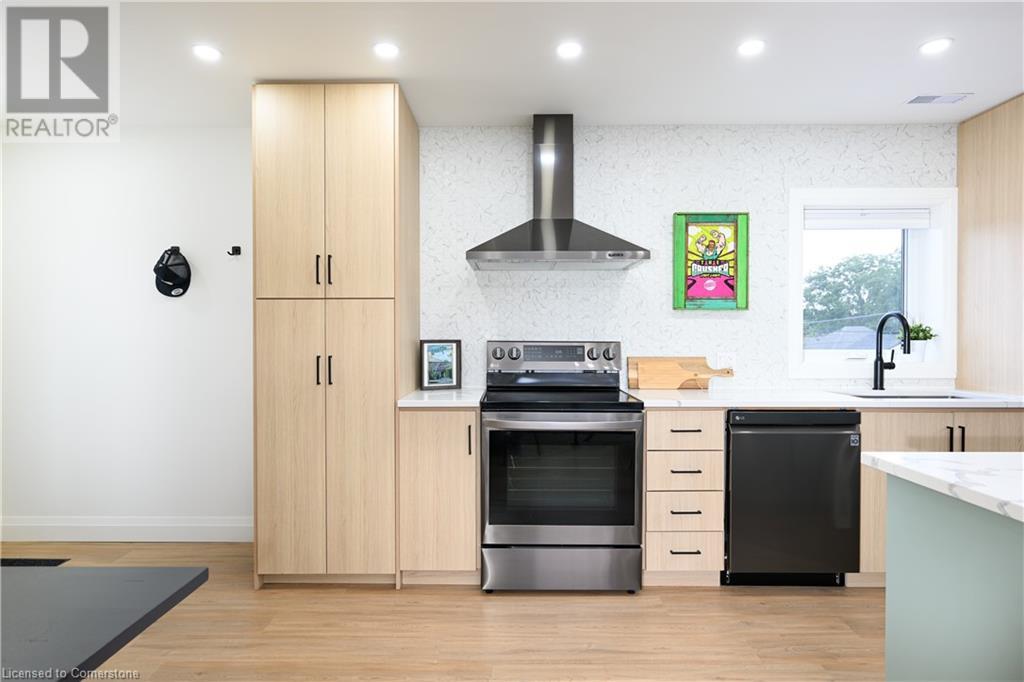 198 Dundurn Street S Unit# 2 (Upper), Hamilton, Ontario  L8P 4K3 - Photo 4 - 40678863