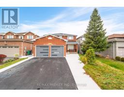 495 FAIRVIEW ROAD W, Mississauga, Ontario
