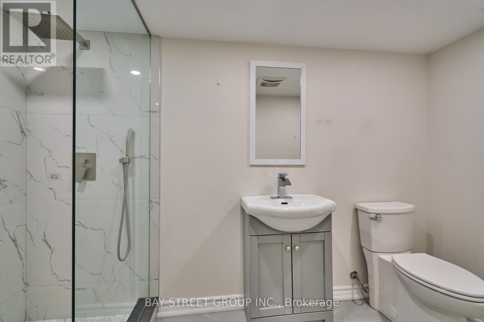 2049 Grand Boulevard, Oakville, Ontario  L6H 4X7 - Photo 33 - W10430128