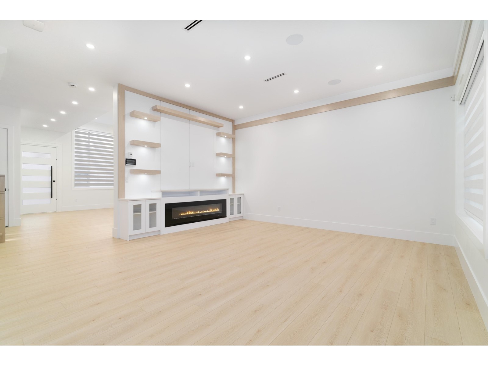 17218 59 Avenue, Surrey, British Columbia  V3S 3Z6 - Photo 3 - R2944966