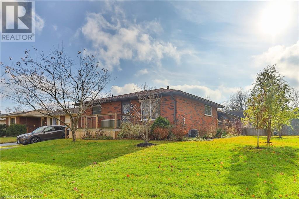 71 Lee Avenue, Simcoe, Ontario  N3Y 5B8 - Photo 1 - 40678916