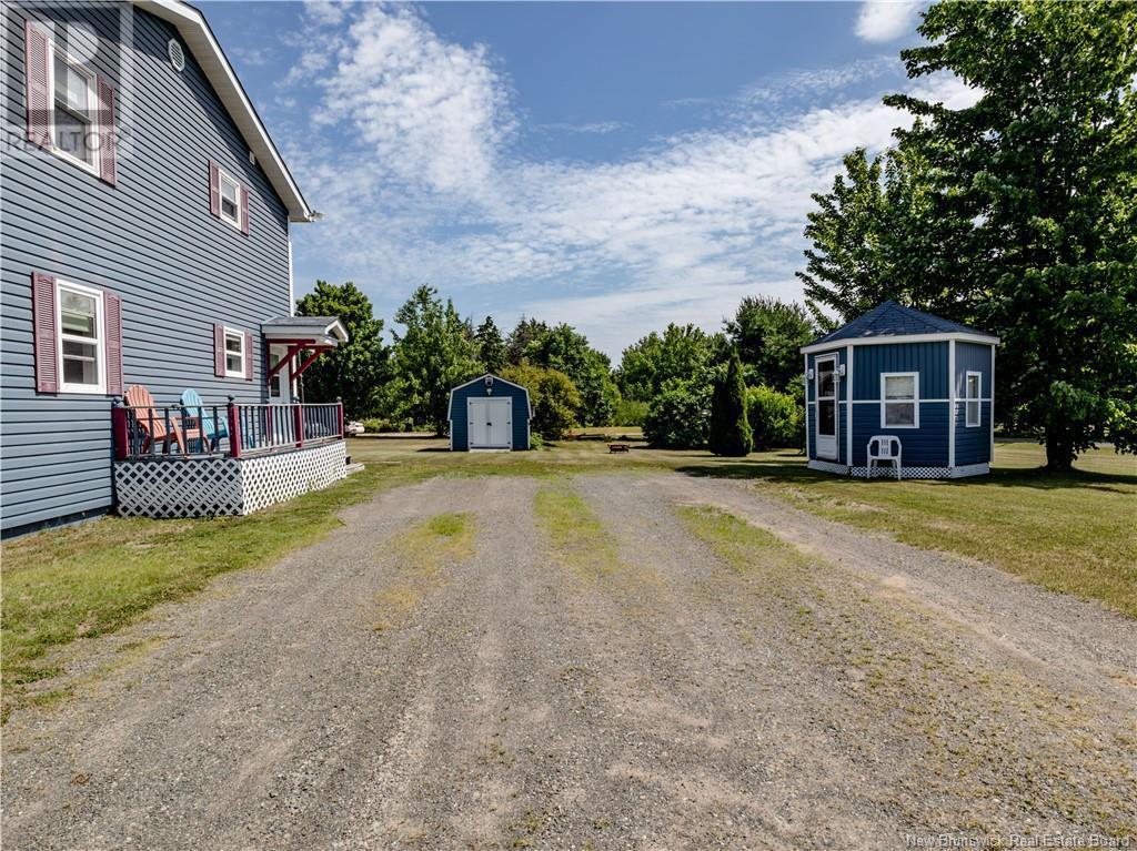Property at 10443 Principale image 5