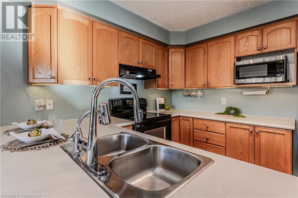 27 Stiefelmeyer Crescent, Baden, Ontario  N3A 2L1 - Photo 15 - 40678875