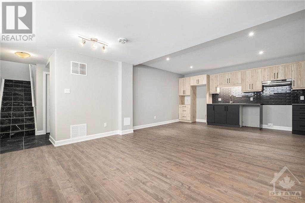 A - 1224 Montblanc Crescent, Russell, Ontario  K0A 1W0 - Photo 3 - X10430614