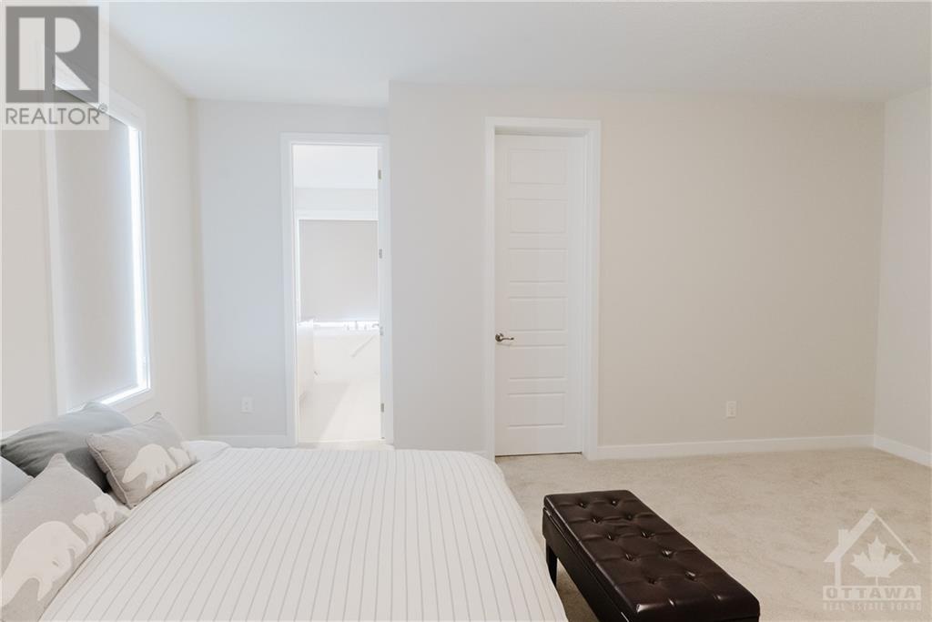 659 Fenwick WayOttawa, Ontario  K2J 7E6 - Photo 13 - X10430488