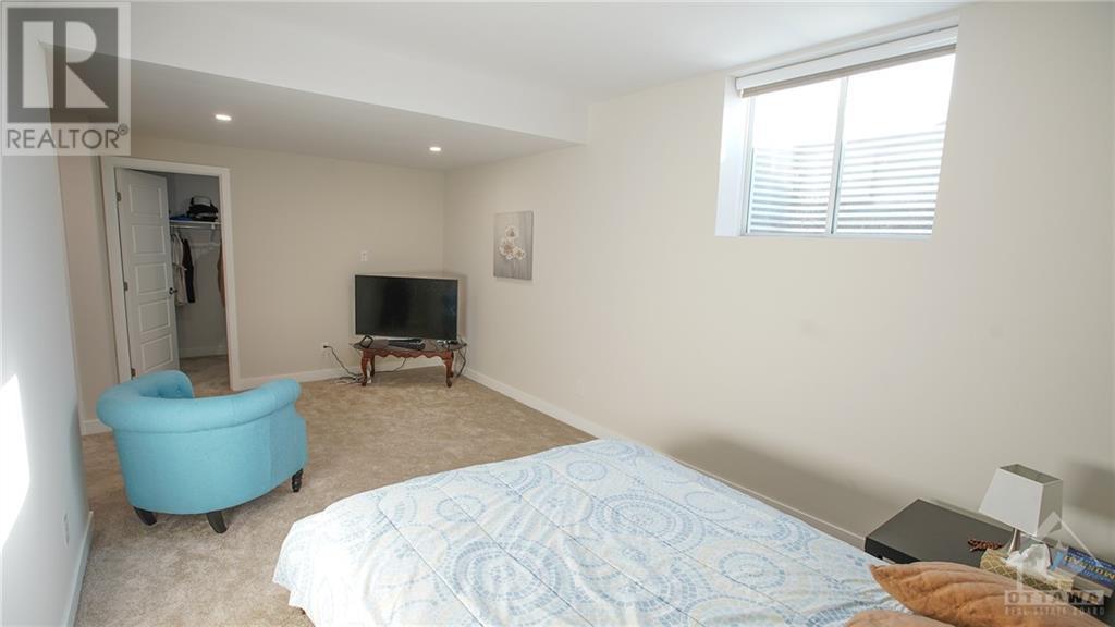 659 Fenwick WayOttawa, Ontario  K2J 7E6 - Photo 29 - X10430488