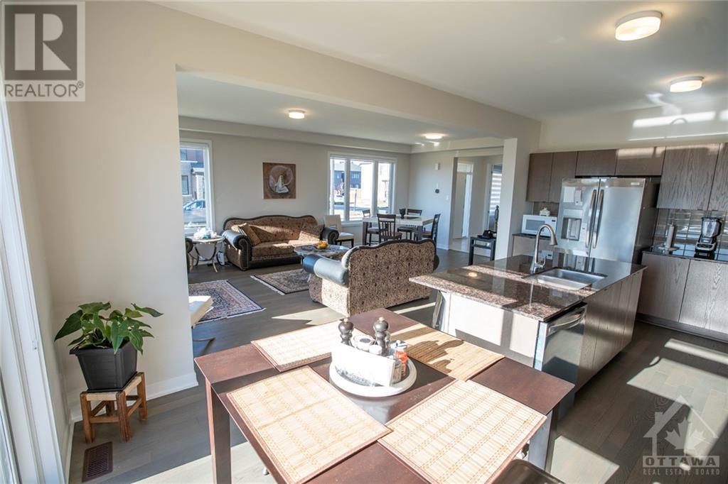 659 Fenwick WayOttawa, Ontario  K2J 7E6 - Photo 7 - X10430488