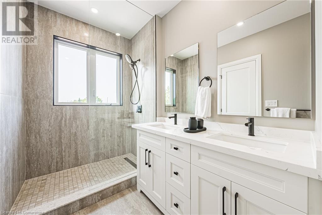 6220 Curlin Crescent, Niagara Falls, Ontario  L2H 0B8 - Photo 26 - 40679041