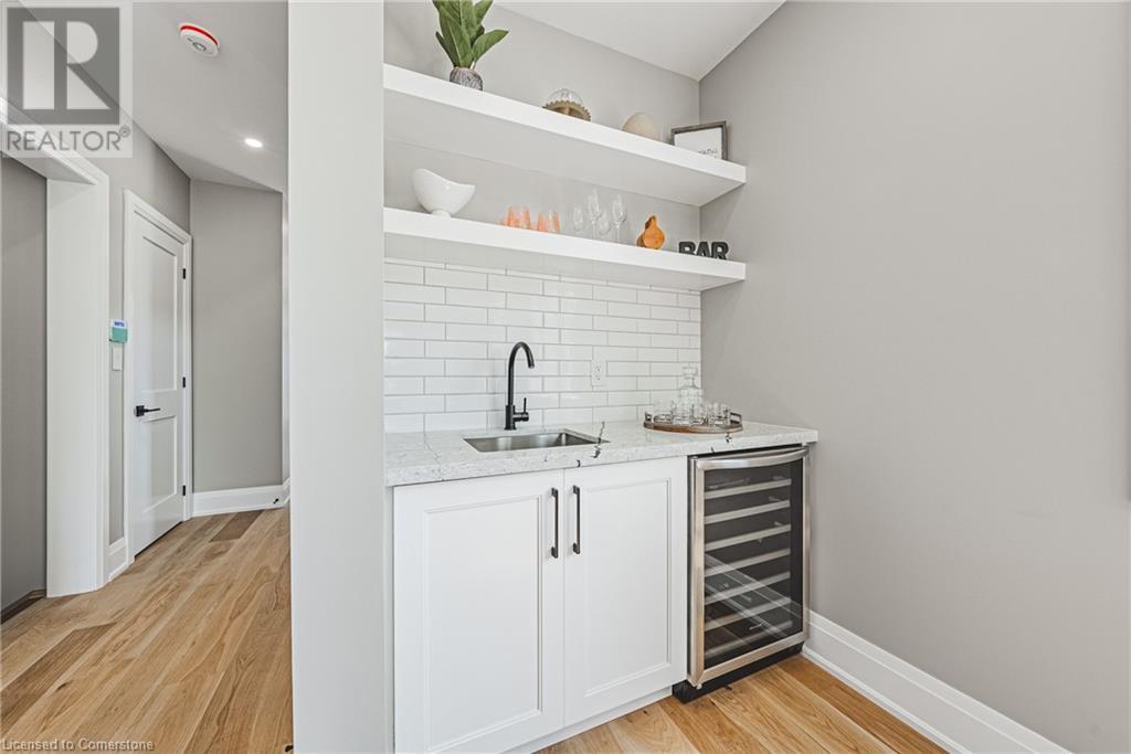 6220 Curlin Crescent, Niagara Falls, Ontario  L2H 0B8 - Photo 9 - 40679041