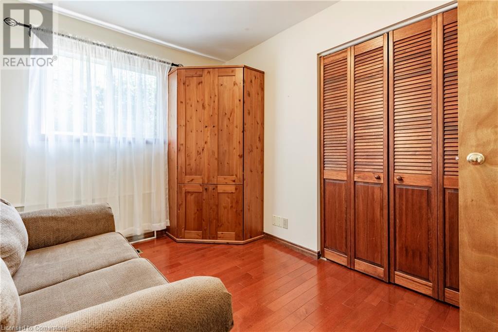 25 Ridge Road E, Grimsby, Ontario  L3M 4E7 - Photo 23 - 40662749