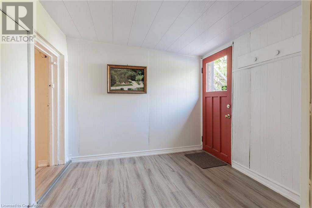 25 Ridge Road E, Grimsby, Ontario  L3M 4E7 - Photo 33 - 40662749