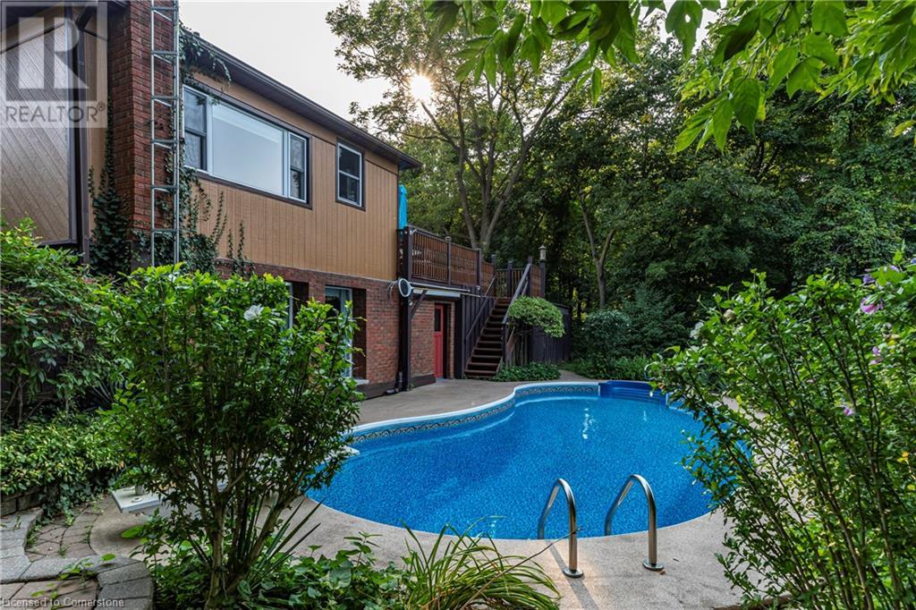 25 Ridge Road E, Grimsby, Ontario  L3M 4E7 - Photo 45 - 40662749