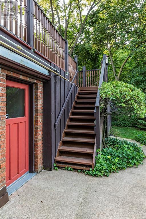 25 Ridge Road E, Grimsby, Ontario  L3M 4E7 - Photo 40 - 40662749