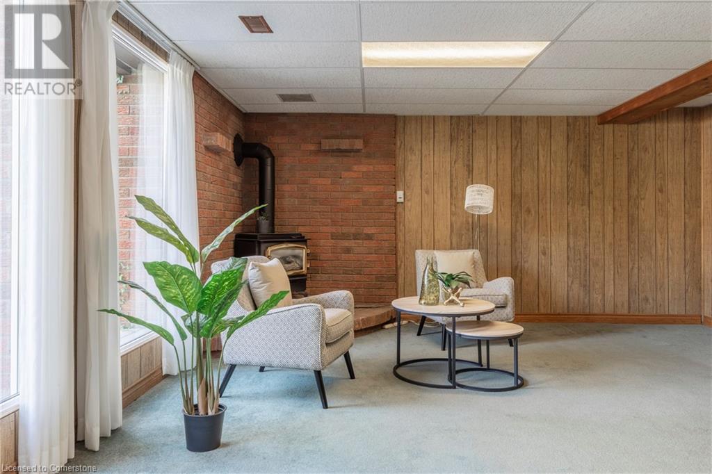 25 Ridge Road E, Grimsby, Ontario  L3M 4E7 - Photo 29 - 40662749