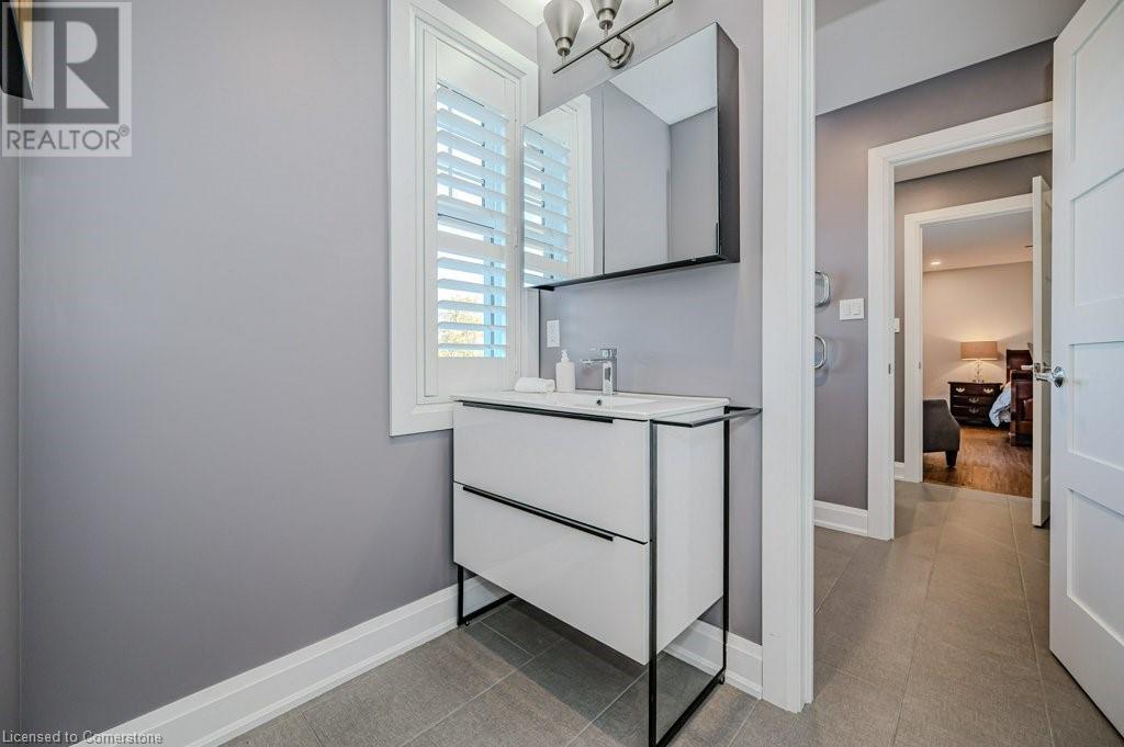 1354 1 Side Road, Burlington, Ontario  L7P 0R9 - Photo 31 - 40663471