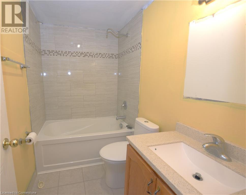 72 Nutcracker Street, Cambridge, Ontario  N1T 1M1 - Photo 10 - 40678032