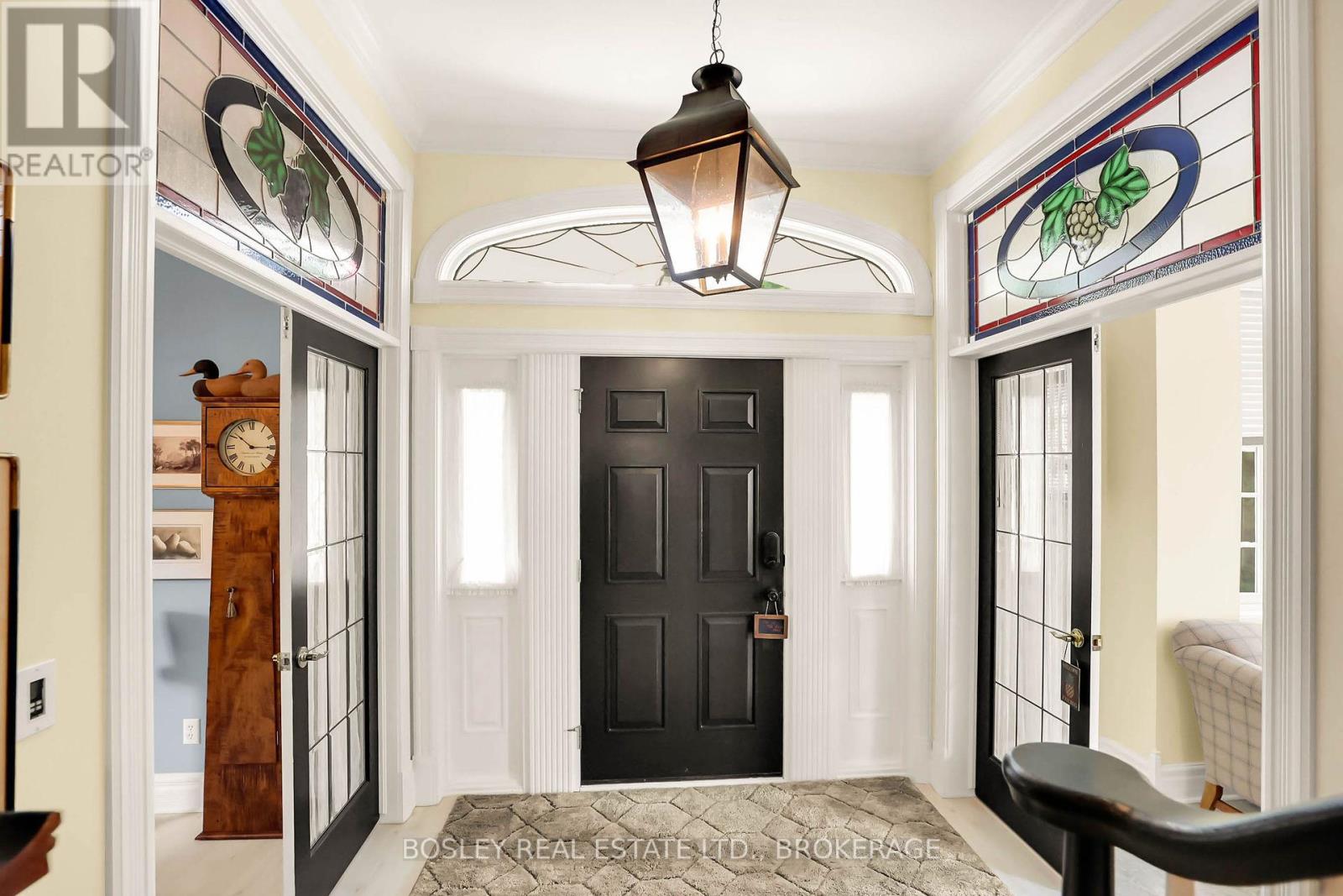 Property at 619 KING STREET image 3