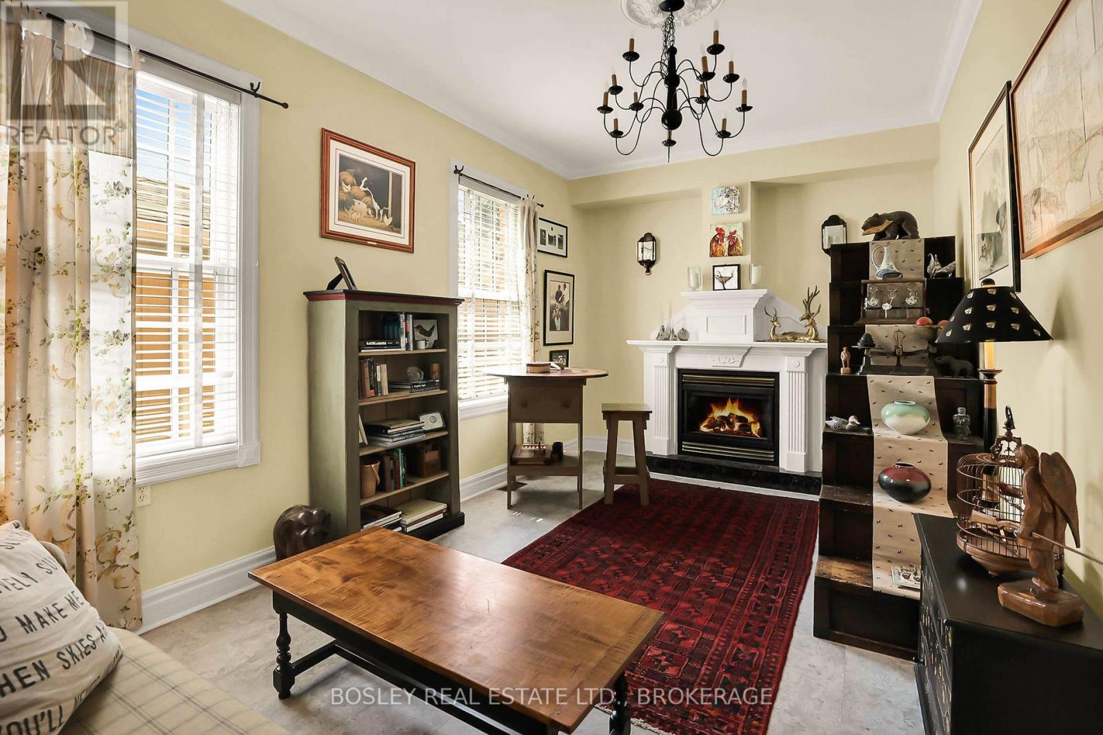 Property at 619 KING STREET image 5