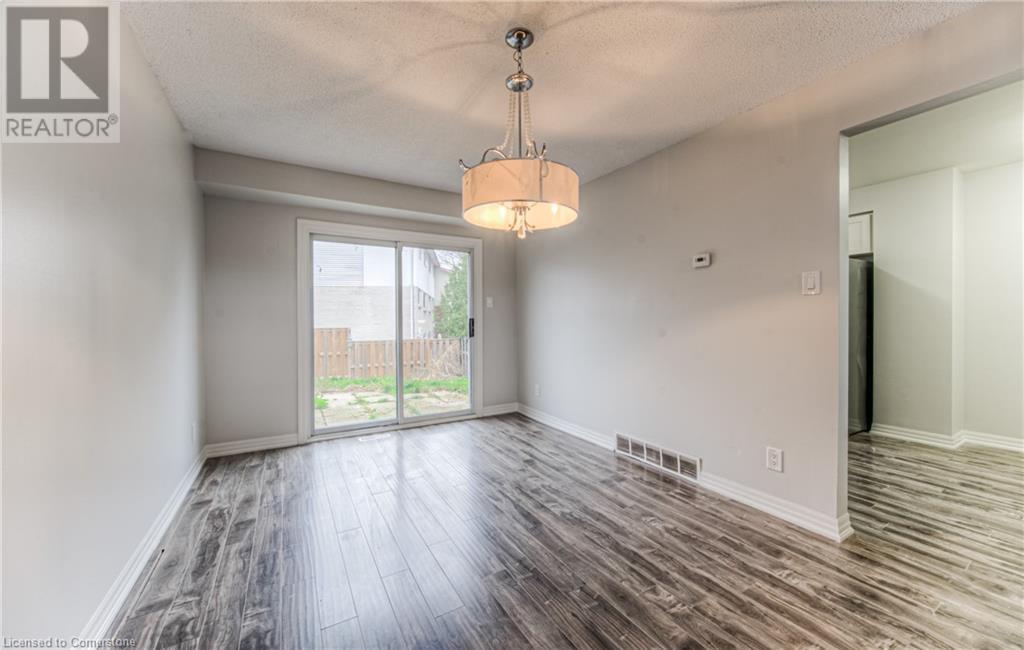 279 Bluevale Street N Unit# 49, Waterloo, Ontario  N2J 4L8 - Photo 12 - 40673905