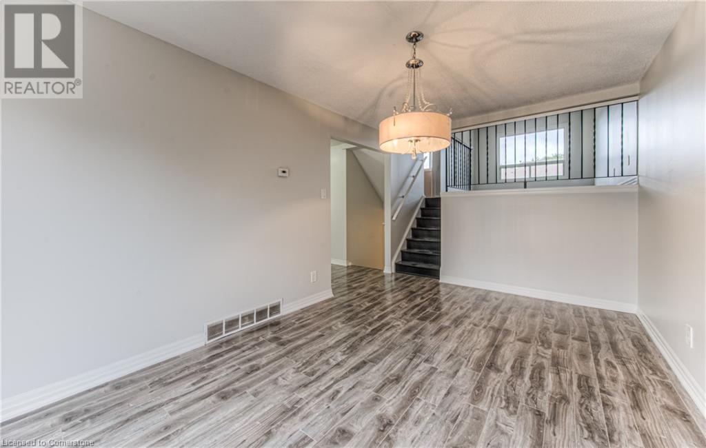 279 Bluevale Street N Unit# 49, Waterloo, Ontario  N2J 4L8 - Photo 13 - 40673905