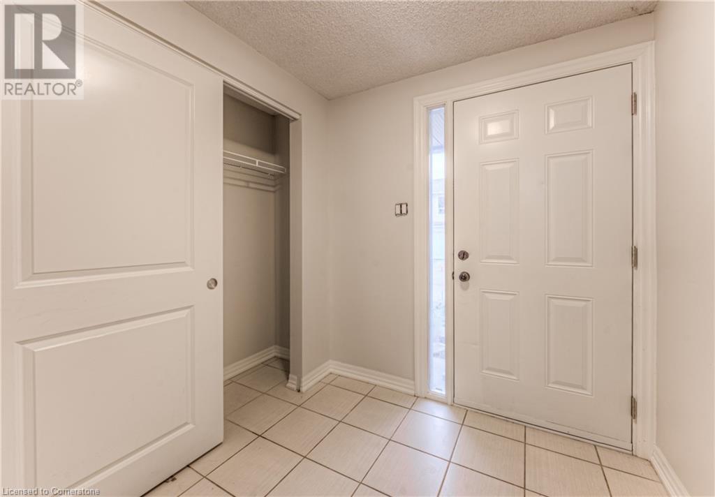 279 Bluevale Street N Unit# 49, Waterloo, Ontario  N2J 4L8 - Photo 5 - 40673905