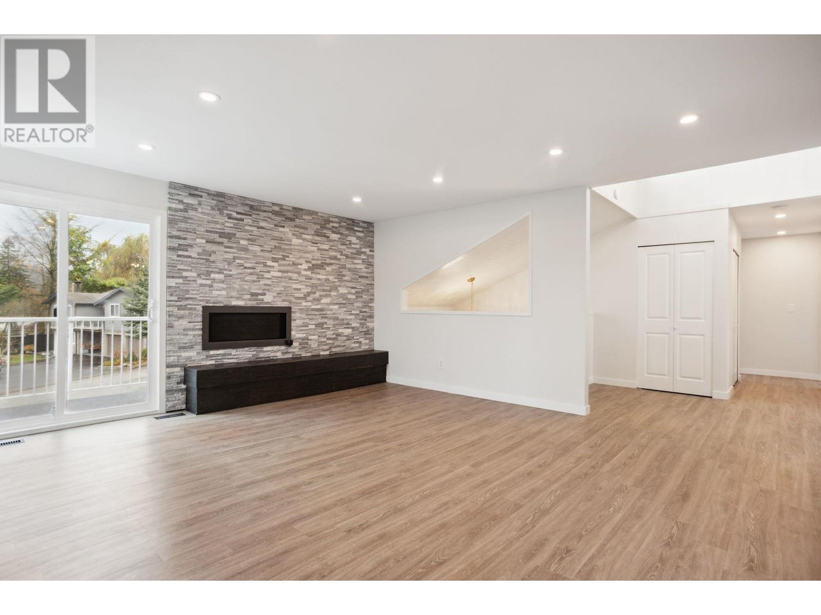 2 Benson Drive, Port Moody, British Columbia  V3H 3P7 - Photo 5 - R2945112