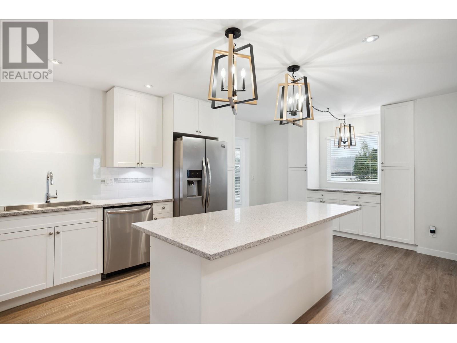 2 Benson Drive, Port Moody, British Columbia  V3H 3P7 - Photo 10 - R2945112