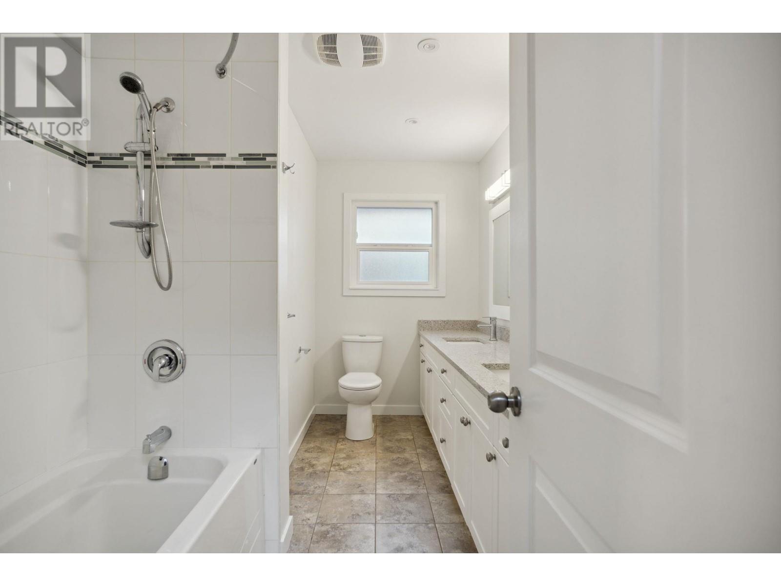 2 Benson Drive, Port Moody, British Columbia  V3H 3P7 - Photo 22 - R2945112