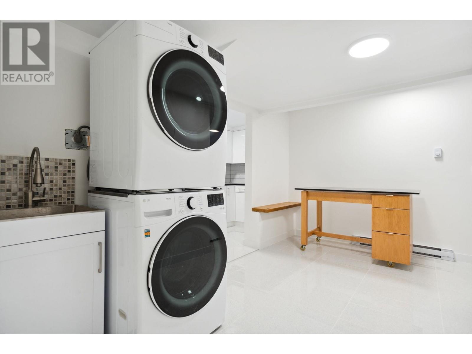 2 Benson Drive, Port Moody, British Columbia  V3H 3P7 - Photo 27 - R2945112