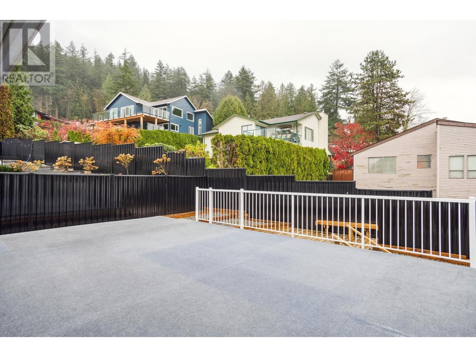 2 Benson Drive, Port Moody, British Columbia  V3H 3P7 - Photo 16 - R2945112