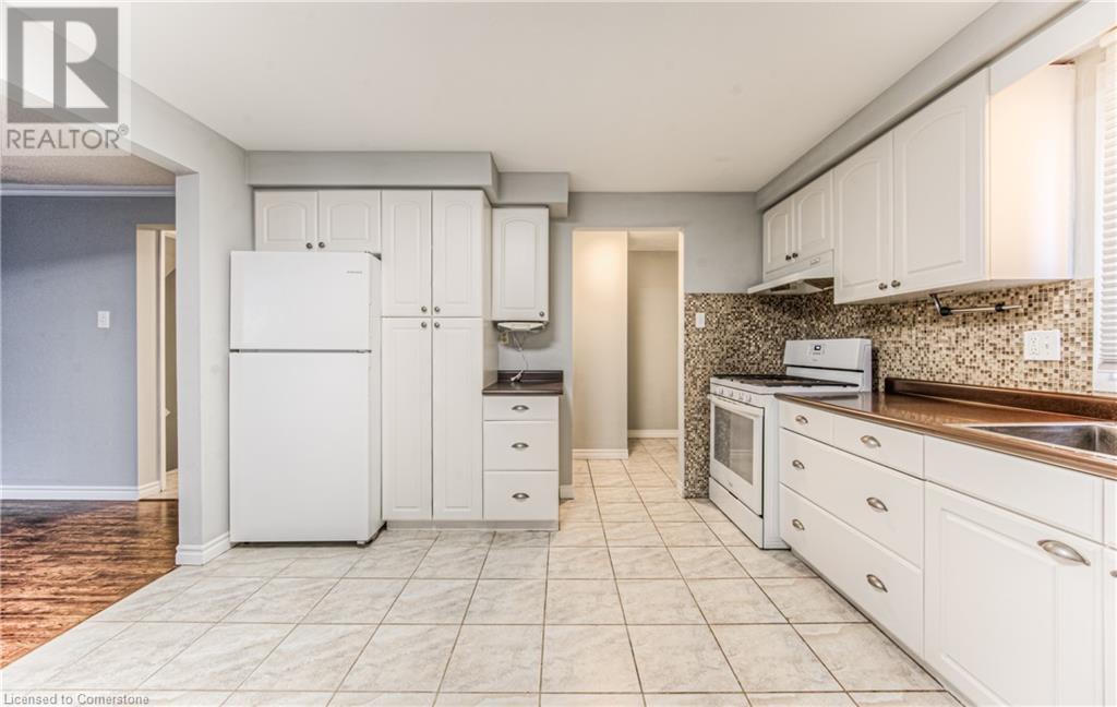 28 Underhill Crescent Unit# 11, Kitchener, Ontario  N2A 2S8 - Photo 10 - 40673929