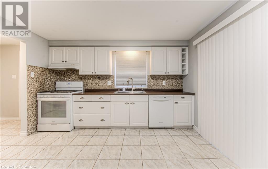 28 Underhill Crescent Unit# 11, Kitchener, Ontario  N2A 2S8 - Photo 8 - 40673929