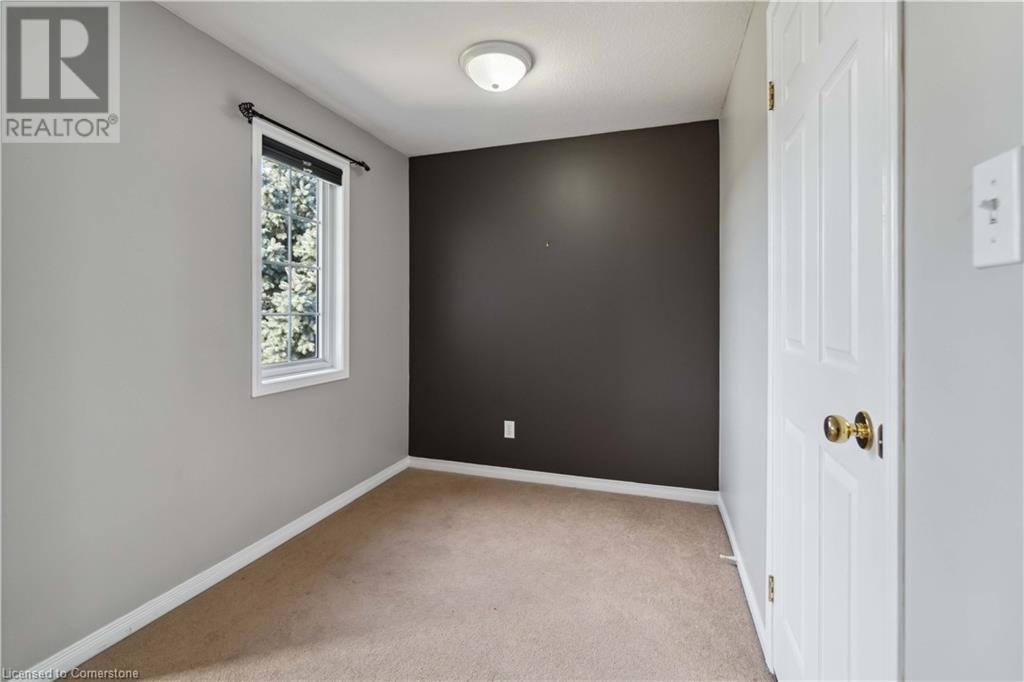 27 Red Clover Crescent, Kitchener, Ontario  N2E 4G8 - Photo 33 - 40678937