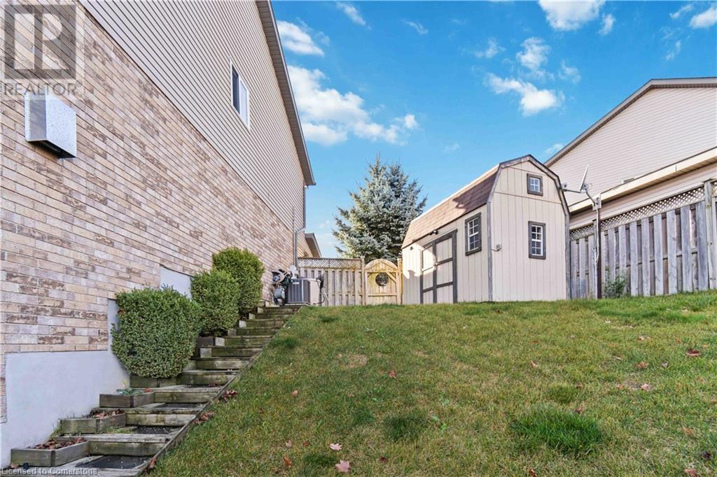 27 Red Clover Crescent, Kitchener, Ontario  N2E 4G8 - Photo 45 - 40678937