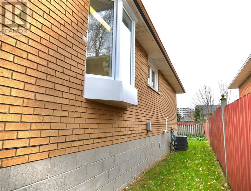 290 Carson Drive, Hamilton, Ontario  L8T 2X7 - Photo 39 - 40678997