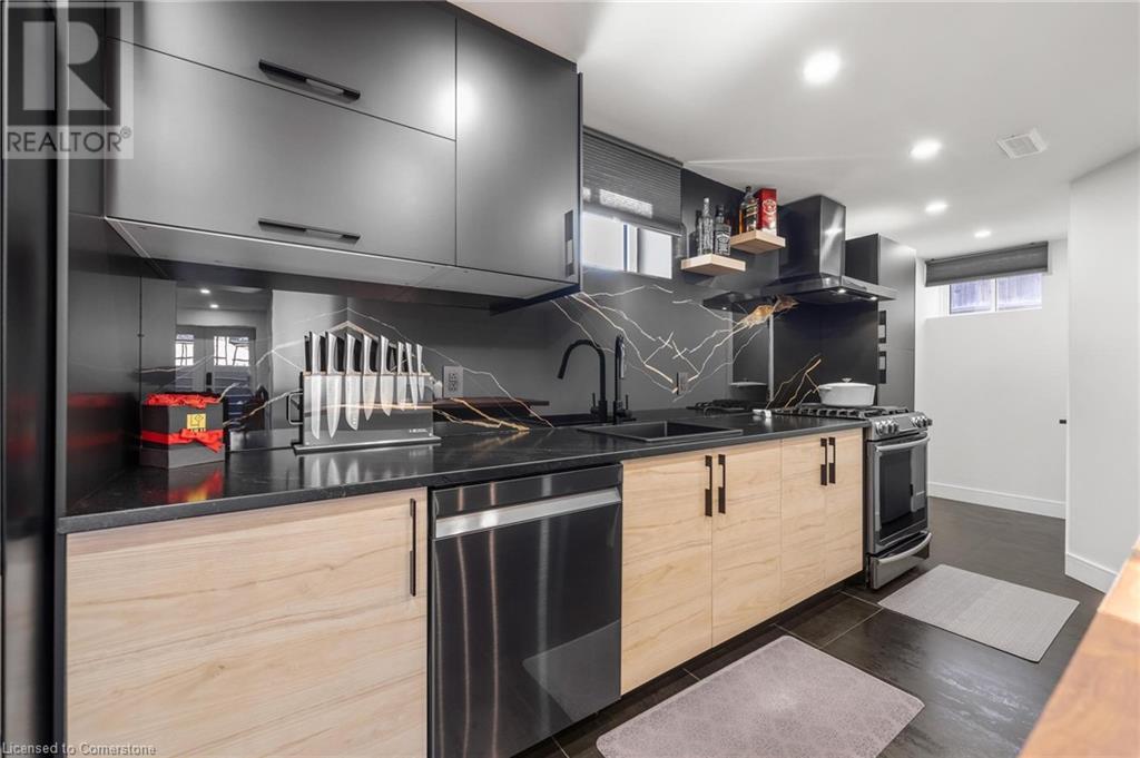 528 Main Street W, Grimsby, Ontario L3M 1T5 - Photo 27 - 40679088