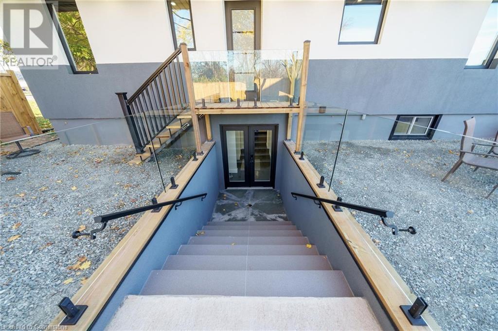 528 Main Street W, Grimsby, Ontario L3M 1T5 - Photo 34 - 40679088