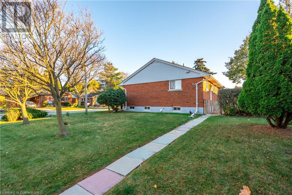130 Kings Forest Drive, Hamilton, Ontario  L8T 4K1 - Photo 28 - 40676619