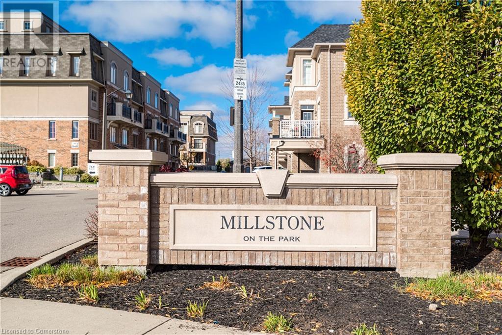 2441 Greenwich Drive Unit# 59, Oakville, Ontario  L6M 0S3 - Photo 2 - 40679007