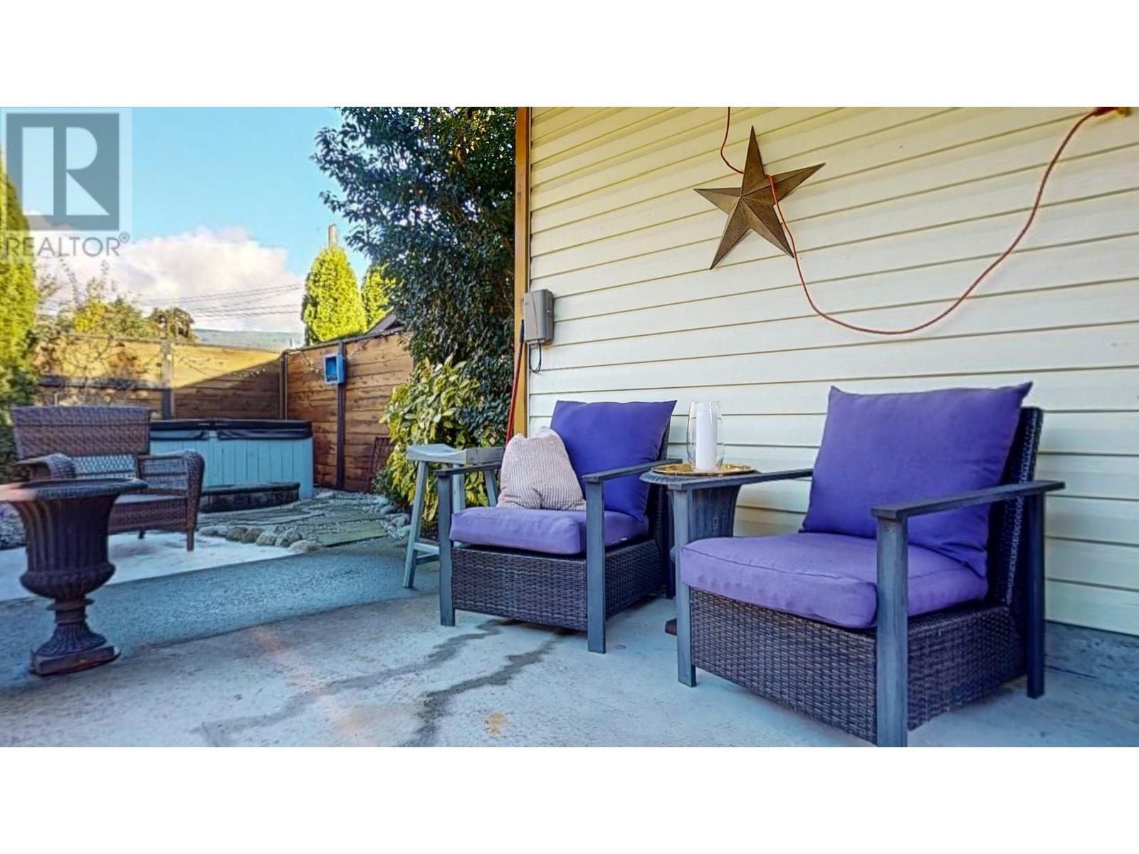 5762 Surf Circle, Sechelt, British Columbia  V0N 3A0 - Photo 27 - R2945395