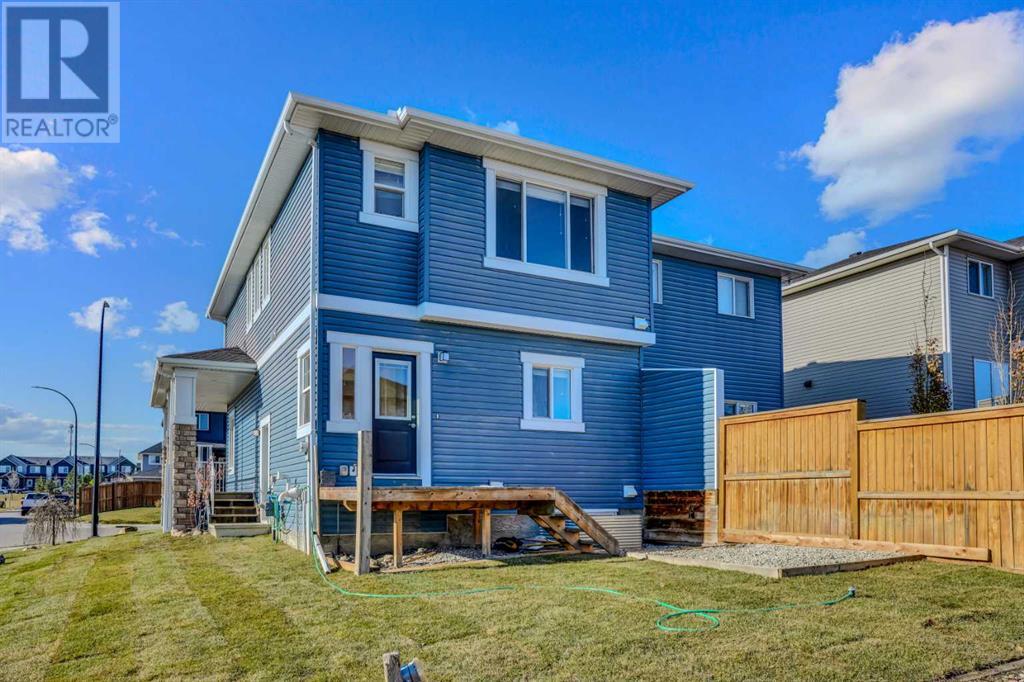 29 Willow Mews, Cochrane, Alberta  T4C 0X9 - Photo 7 - A2176724