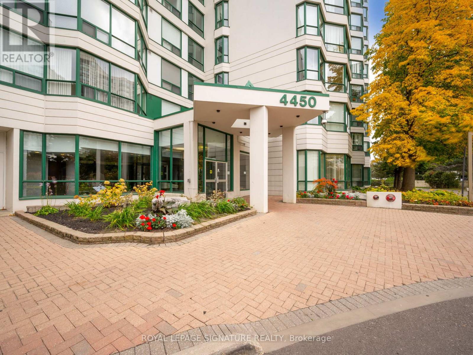 Property at 1006 - 4450 TUCANA COURT image 3