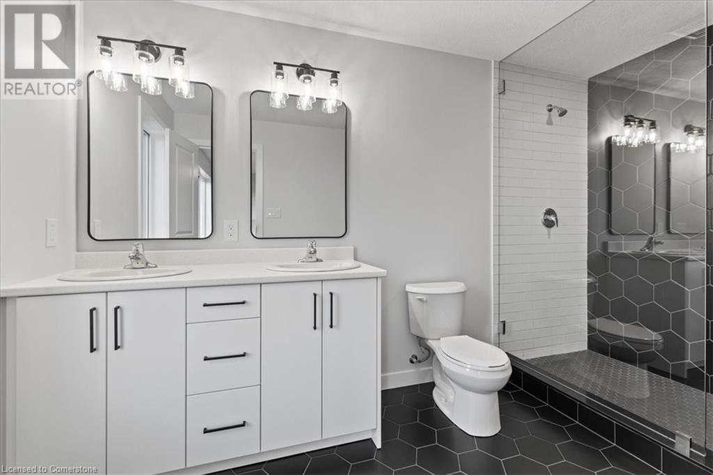 79 Kenton Street, Mitchell, Ontario  N0K 1N0 - Photo 12 - 40668826