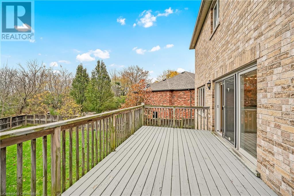61 Waterford Crescent, Hamilton, Ontario  L8E 4E9 - Photo 39 - 40679045